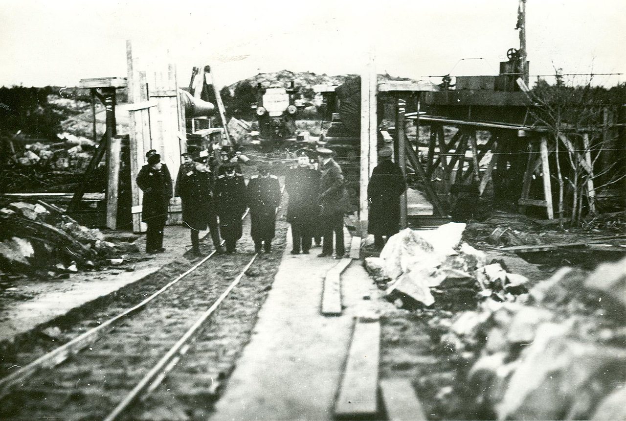 Дореволюционные фотографии балтийского судостроительного завода () Дореволюционные фотографии балтийского судостроительного завода