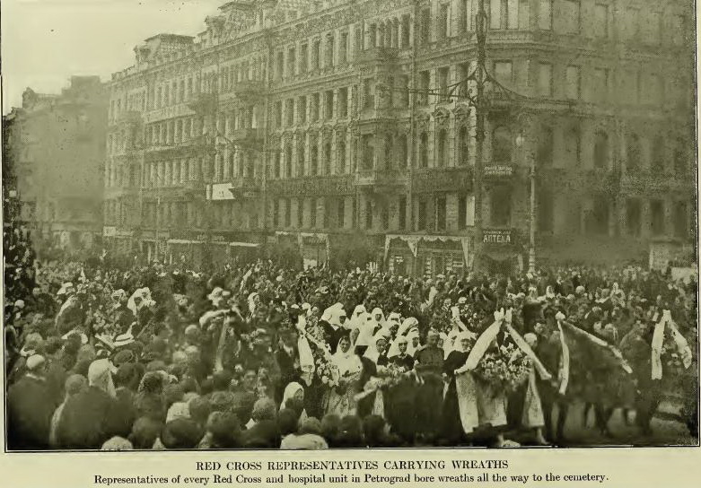Фотографии петрограда весны-лета 1917 года, сделанные дональдом томпсоном
