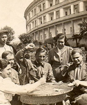 История запретов азартных игр () История запретов азартных игр