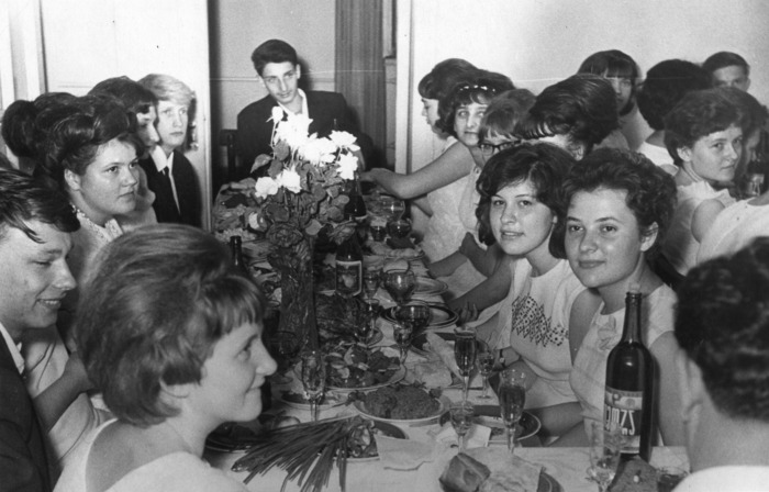 Из истории выпускного бала