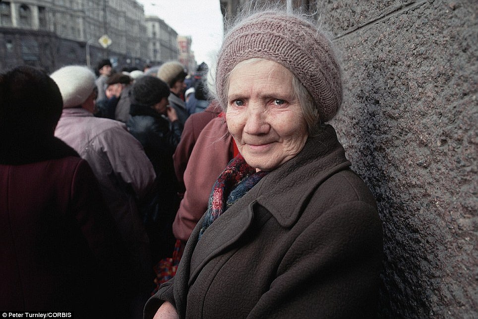 «Эу, ты сам с какого района?». вспоминаем москву 90-х