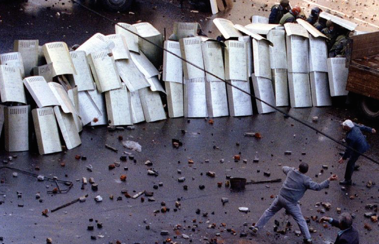 «Эу, ты сам с какого района?». вспоминаем москву 90-х