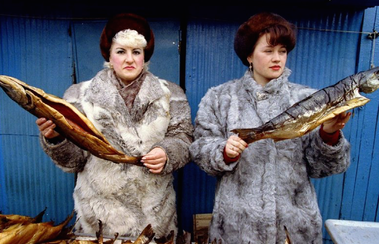 «Эу, ты сам с какого района?». вспоминаем москву 90-х