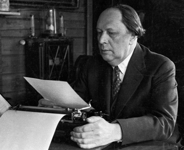 «Красный граф» алексей толстой