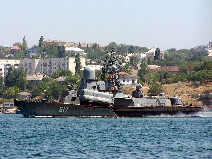 «Мираж» идёт домой () «Мираж» идёт домой