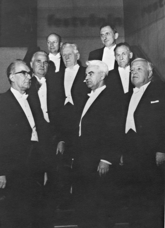 Он был идеологом советской космической программы () Он был идеологом советской космической программы