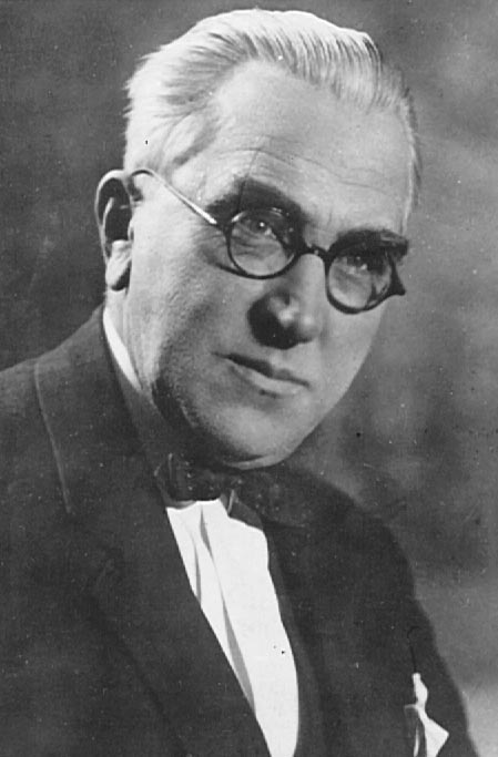 Он был идеологом советской космической программы () Он был идеологом советской космической программы