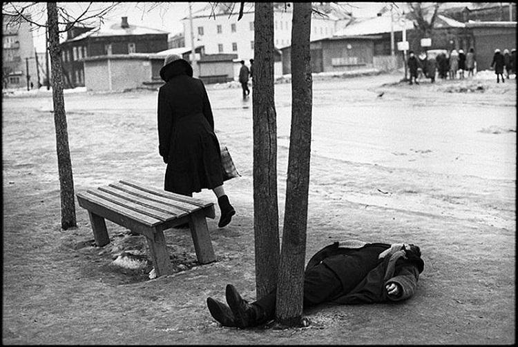 «Они будут соблазнять нас жирным пирогом, чтобы мы приняли их веру» () «Они будут соблазнять нас жирным пирогом, чтобы мы приняли их веру»