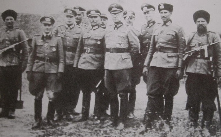 «Последний бой гражданской войны» в питомачи в декабре 1944-го () «Последний бой гражданской войны» в питомачи в декабре 1944-го