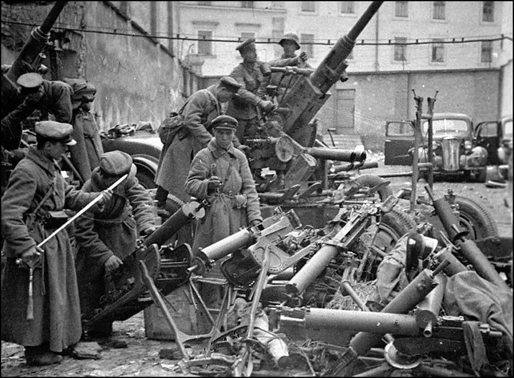 Присоединение Западной Украины и Западной Белоруссии к СССР в 1939 г. Фотографии () Присоединение Западной Украины и Западной Белоруссии к СССР в 1939 г. Фотографии