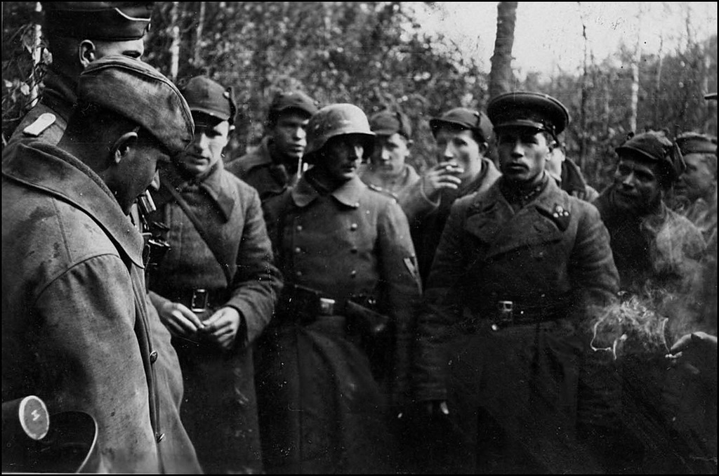 Присоединение Западной Украины и Западной Белоруссии к СССР в 1939 г. Фотографии () Присоединение Западной Украины и Западной Белоруссии к СССР в 1939 г. Фотографии