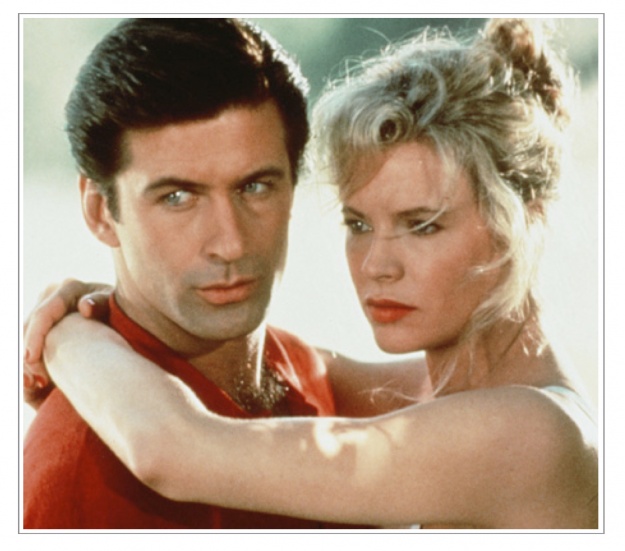 «С широко закрытыми глазами». история фильма и связанных с ним загадок () «С широко закрытыми глазами». история фильма и связанных с ним загадок