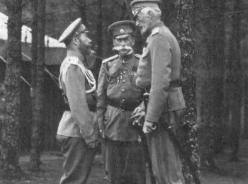 ИМПЕРАТОР НИКОЛАЙ II И ВЕЛИКИЙ КНЯЗЬ НИКОЛАЙ НИКОЛАЕВИЧ (СПРАВА) – ГЛАВНЫЙ БЕНЕФИЦИАР «ДЕЛА МЯСОЕДОВА»