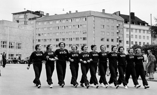 Спартак против олимпа () Спартак против олимпа