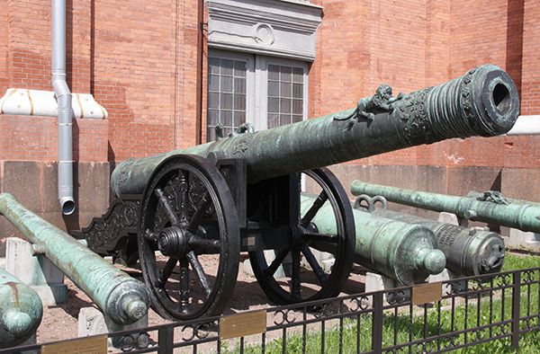 Творец медных гигантов () Творец медных гигантов