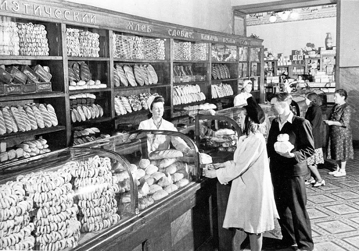 «Цены на продукты в СССР в 3-5 раз выше, чем в США и Европе» () «Цены на продукты в СССР в 3-5 раз выше, чем в США и Европе»