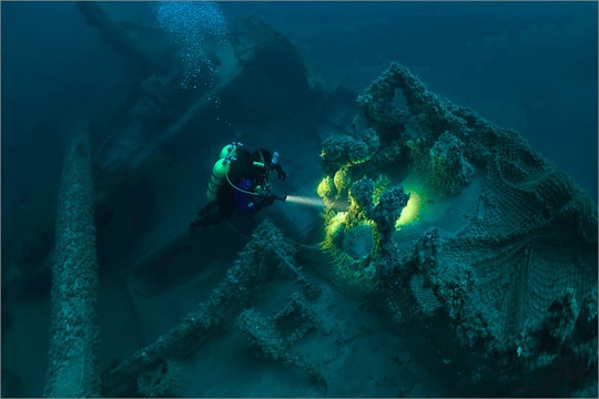 Достопримечательности Крыма: затонувшие корабли Черного моря [Фото]