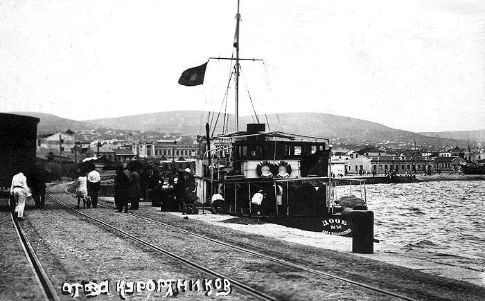 Достопримечательности Крыма: затонувшие корабли Черного моря [Фото]