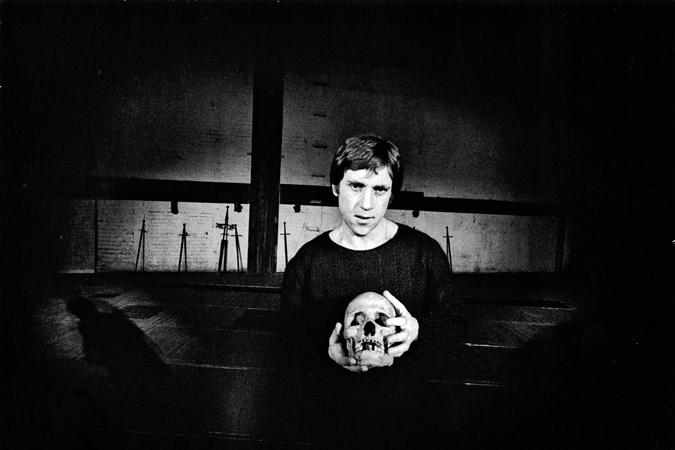 Марина Влади вышла замуж за Высоцкого по заданию КГБ?