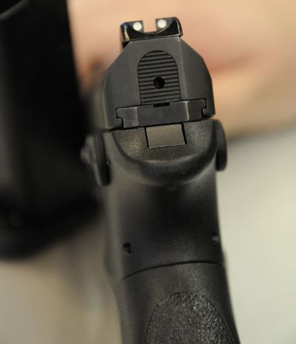 Пистолет Grand Power Q100 с вращающимся стволом Пистолет Grand Power Q100 с вращающимся стволом