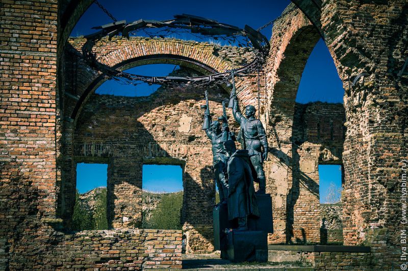 Русский Орешек () Русский Орешек