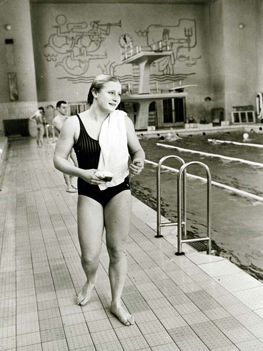 Скончалась Галина Прозуменщикова – первая советская олимпийская чемпионка по плаванию