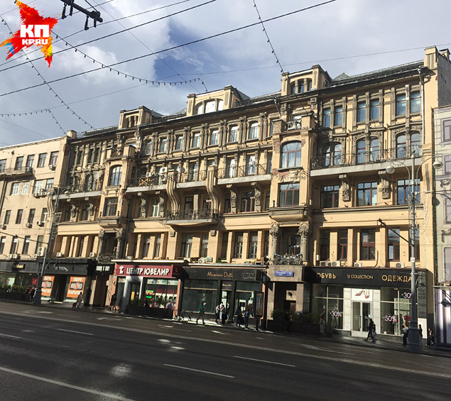 Сто лет назад на Тверской столичная богема смотрела мелодрамы и лузгала семечки () Сто лет назад на Тверской столичная богема смотрела мелодрамы и лузгала семечки