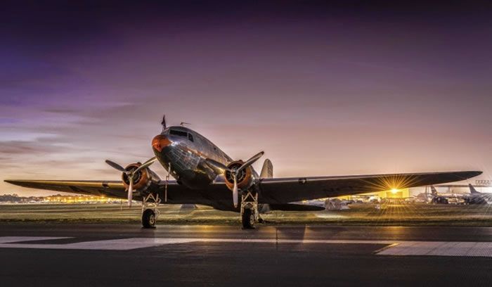 Тот самый «Дуглас» () Тот самый «Дуглас»