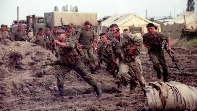 6 самых невероятных подвигов русских десантников, покоривших весь мир () 6 самых невероятных подвигов русских десантников, покоривших весь мир