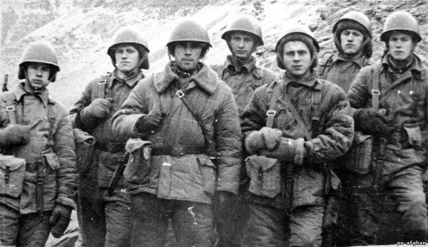 6 самых невероятных подвигов русских десантников, покоривших весь мир () 6 самых невероятных подвигов русских десантников, покоривших весь мир