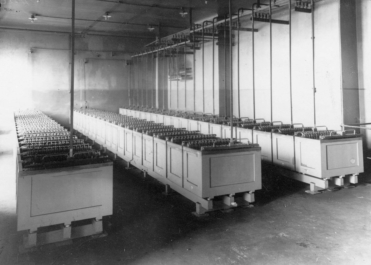 08. Внутренний вид цеха аккумуляторов 08. Внутренний вид цеха аккумуляторов