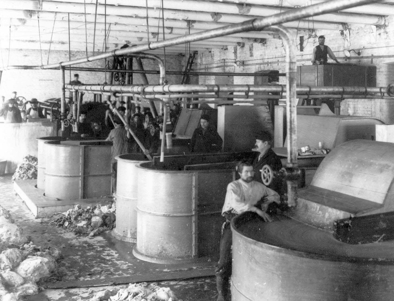 02. Приготовление бумажной массы на писчебумажной фабрике акционерного общества Г.И.Паллизен 02. Приготовление бумажной массы на писчебумажной фабрике акционерного общества Г.И.Паллизен