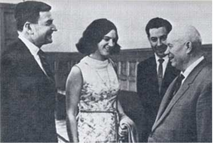 Как дэвид рокфеллер начал сотрудничество с ссср () Как дэвид рокфеллер начал сотрудничество с ссср