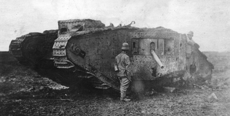 Мчались танки, ветер поднимая () Мчались танки, ветер поднимая