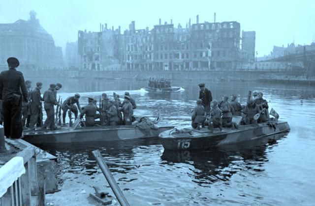 Огненные реки катеров ПГ () Огненные реки катеров ПГ