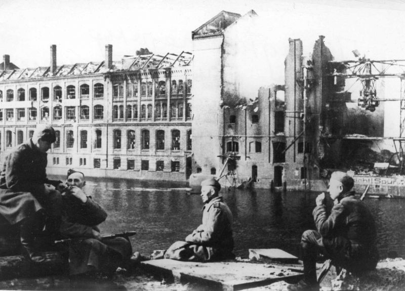 Огненные реки катеров ПГ () Огненные реки катеров ПГ