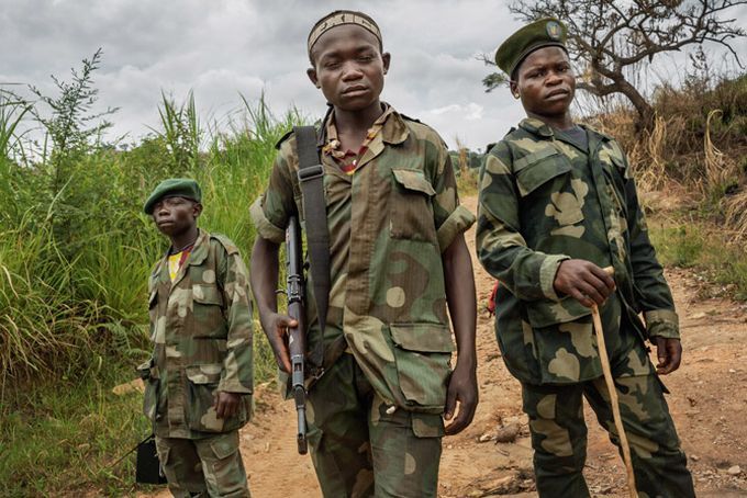 Рабы и рабовладельцы. Торговля людьми в современном мире () Рабы и рабовладельцы. Торговля людьми в современном мире