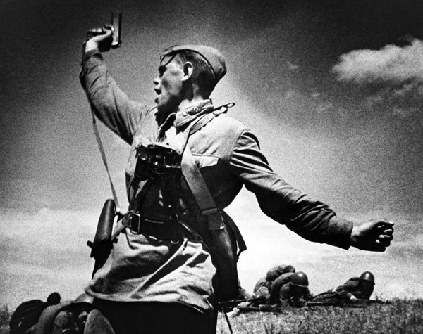 Тульский Токарев: человек и пистолет () Тульский Токарев: человек и пистолет