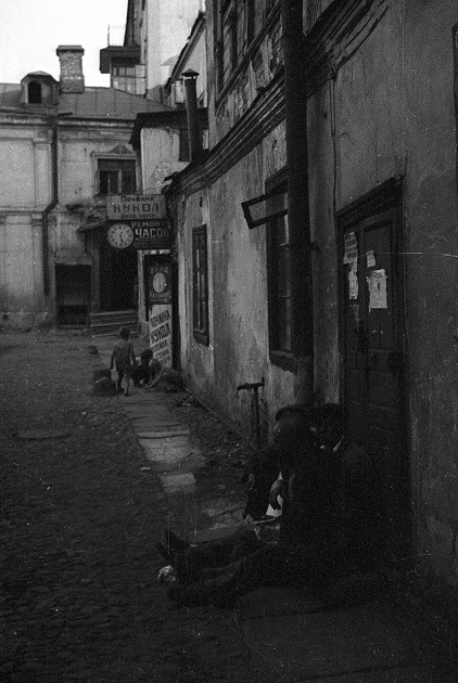 14 дней норвежской писательницы Унсет в Москве 1940 года () 14 дней норвежской писательницы Унсет в Москве 1940 года