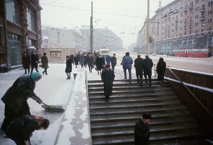 Улица Горького в Москве, 1966 год. Улица Горького в Москве, 1966 год.