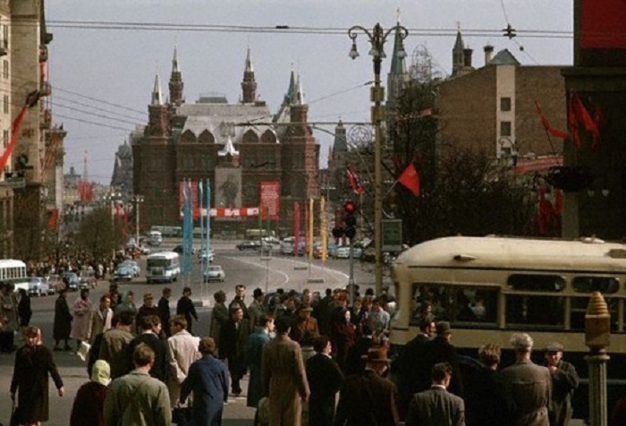 Улица Горького в Москве, 1966 года. Улица Горького в Москве, 1966 года.