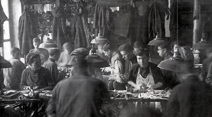 Артельщики и кооператоры как легальные богачи в сталинском СССР () Артельщики и кооператоры как легальные богачи в сталинском СССР