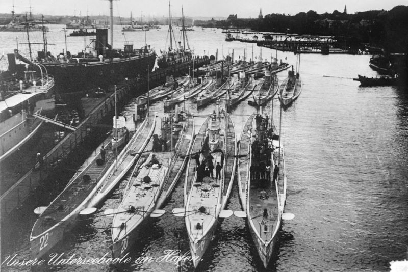 Давид и три голиафа