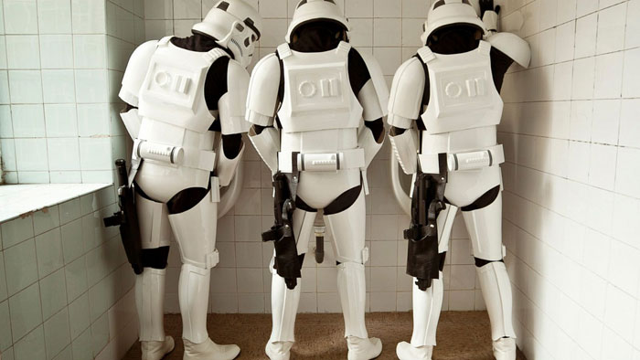 Закулисная жизнь имперских штурмовиков, или всё, как у людей: хлопья на завтрак и ванна с уточкой… () Закулисная жизнь имперских штурмовиков, или всё, как у людей: хлопья на завтрак и ванна с уточкой…