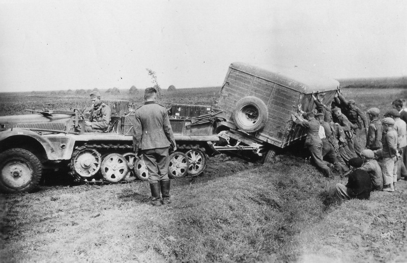 «Гитлера победила русская грязь» () «Гитлера победила русская грязь»