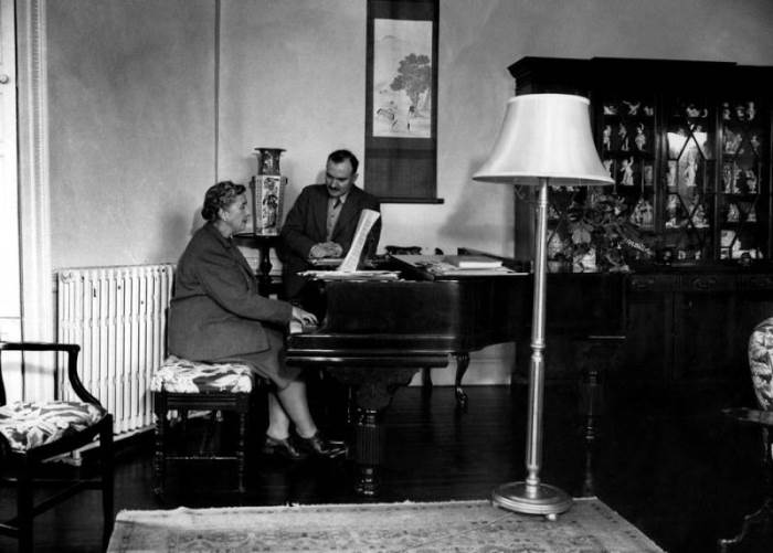 Агата Кристи и Макс Мэллоуэн Агата Кристи и Макс Мэллоуэн