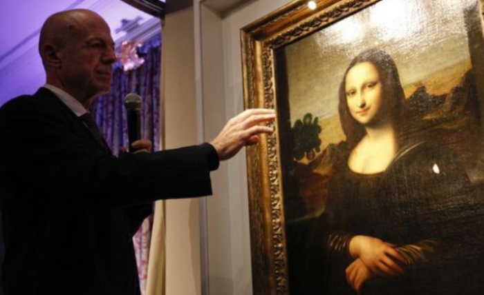 Сенсационное заявление итальянских ученых: найдены останки моны лизы () Сенсационное заявление итальянских ученых: найдены останки моны лизы