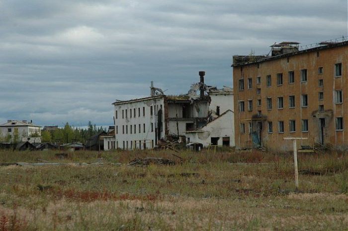 Кадыкчан, Россия Кадыкчан, Россия