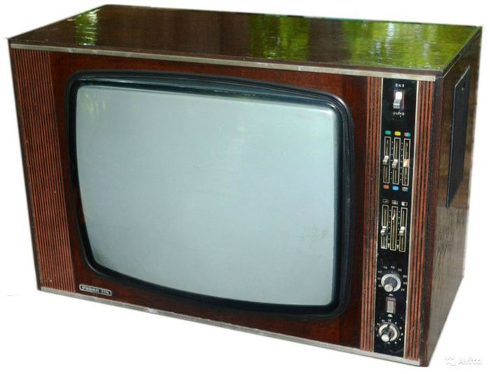 «Рубин-714» самый массовый цветной телевизор времен СССР. «Рубин-714» самый массовый цветной телевизор времен СССР.