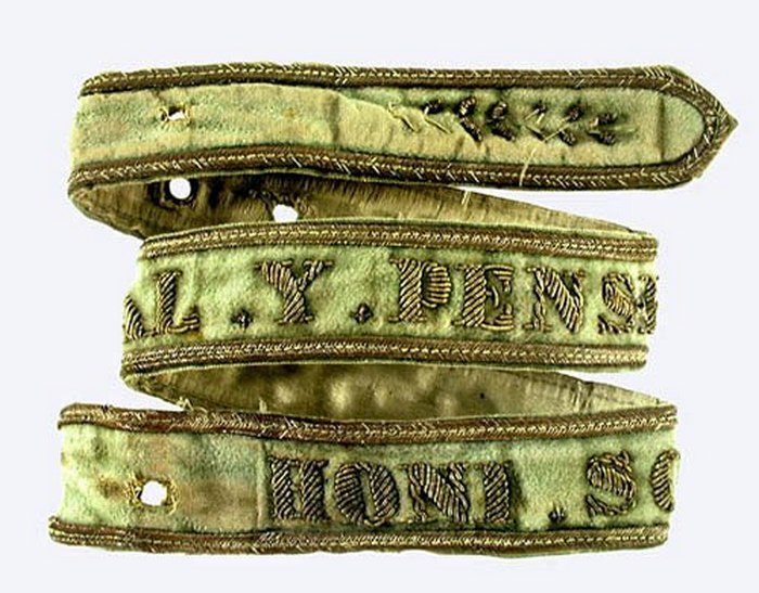 «Выше нельзя!», или история подвязок - самого волнующего аксессуара дамского гардероба () «Выше нельзя!», или история подвязок - самого волнующего аксессуара дамского гардероба